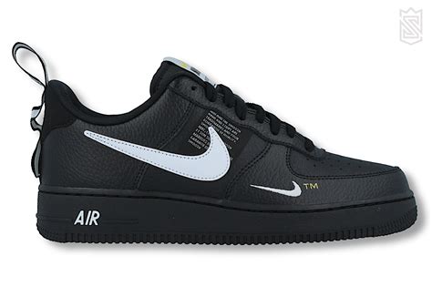 air force lv8 black digit.